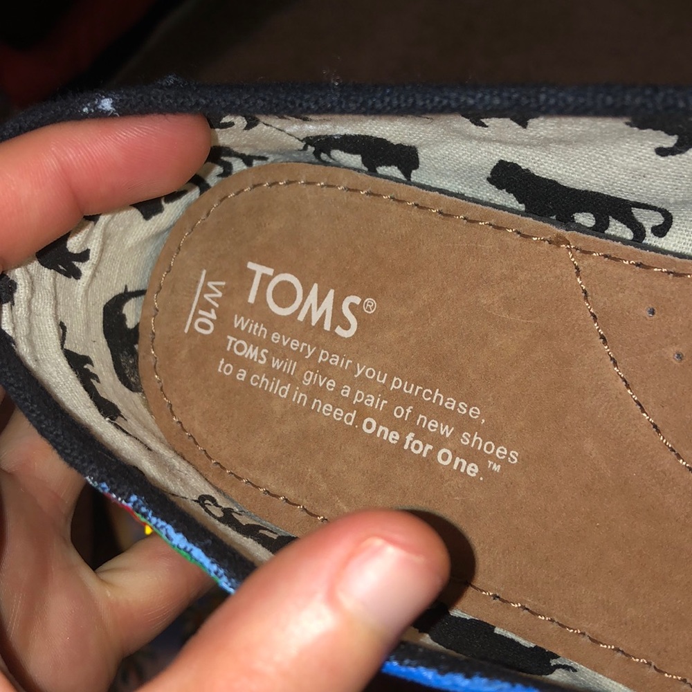 Shoes - Picture 4 of 4